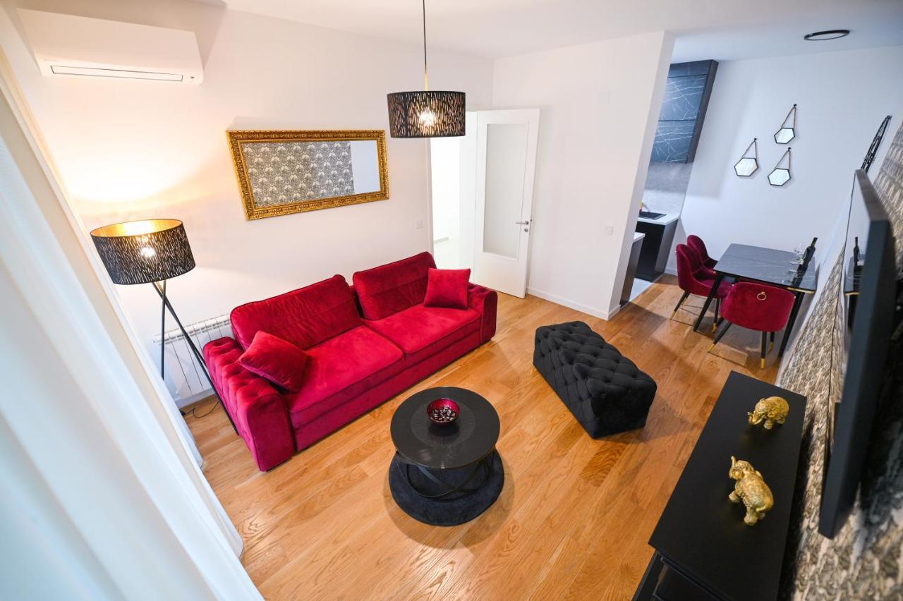 Apartman City Charm Banja Luka Exteriör bild