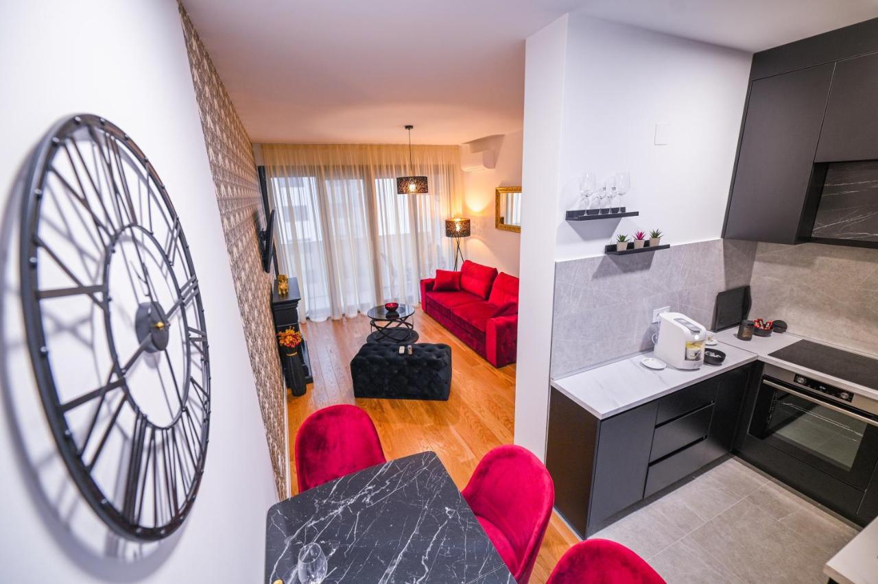 Apartman City Charm Banja Luka Exteriör bild