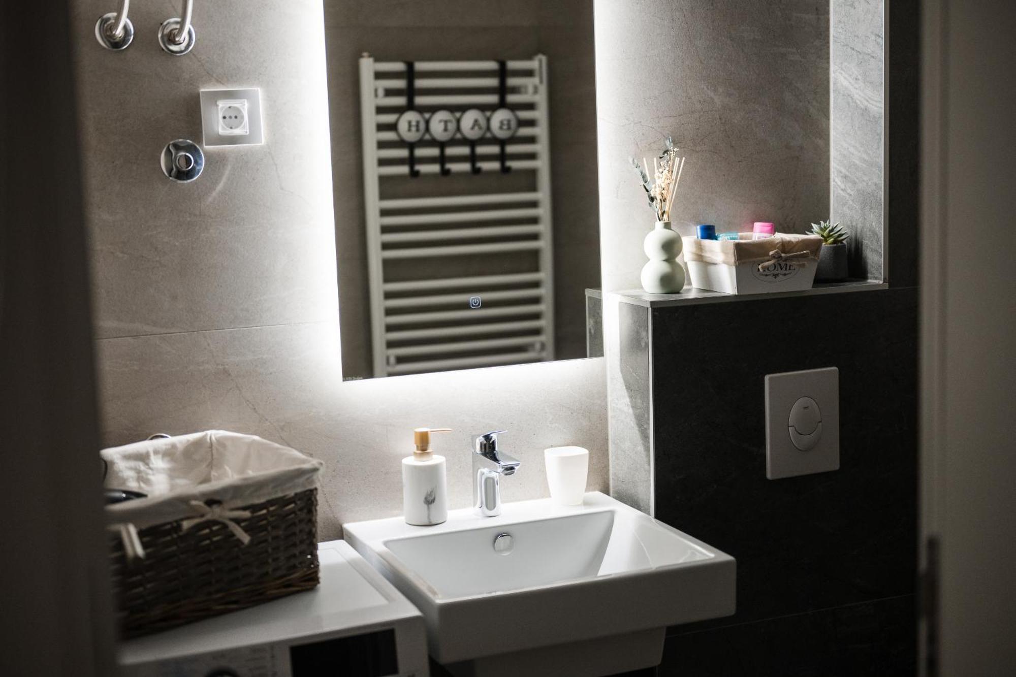 Apartman City Charm Banja Luka Exteriör bild