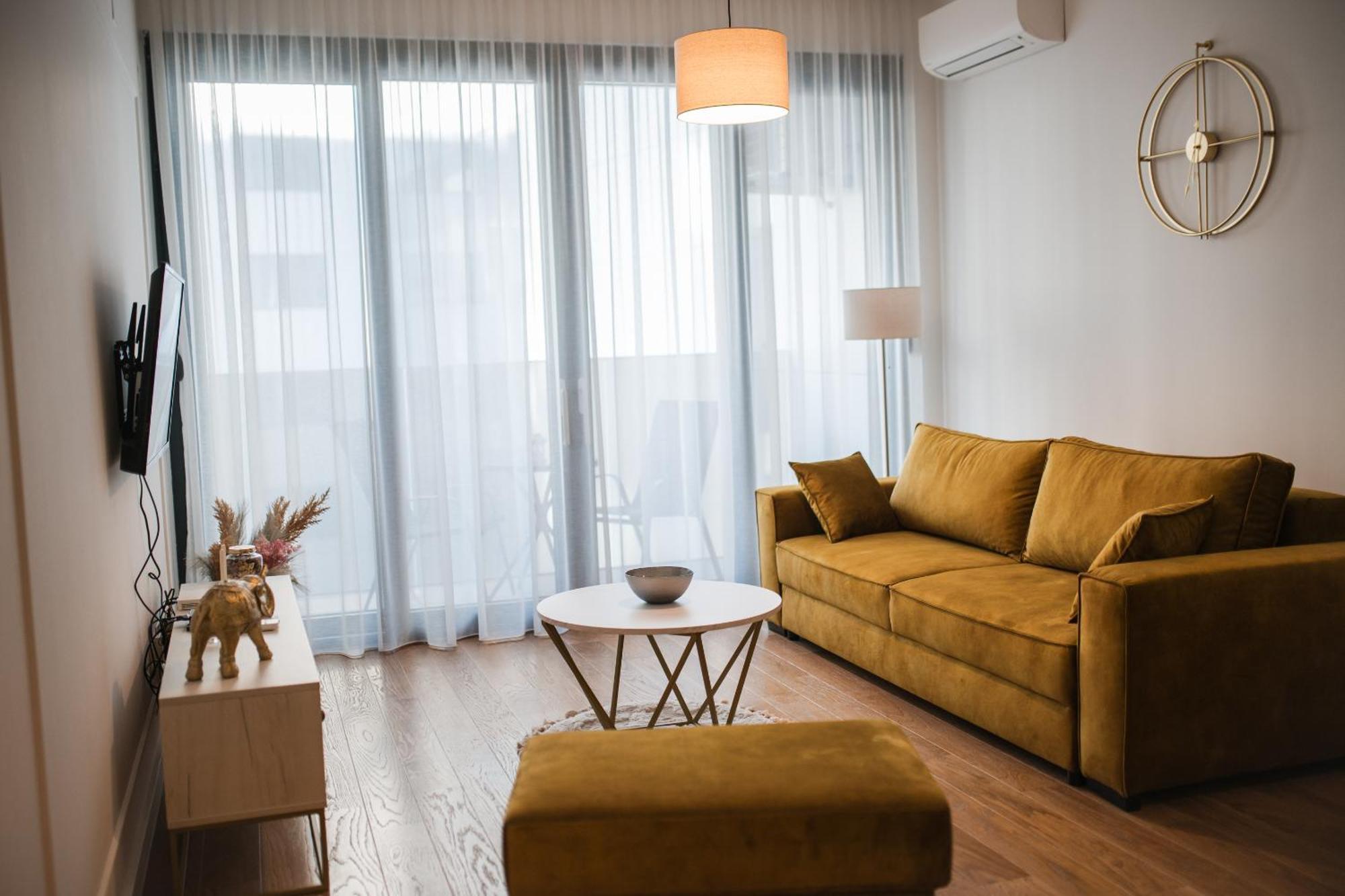 Apartman City Charm Banja Luka Exteriör bild